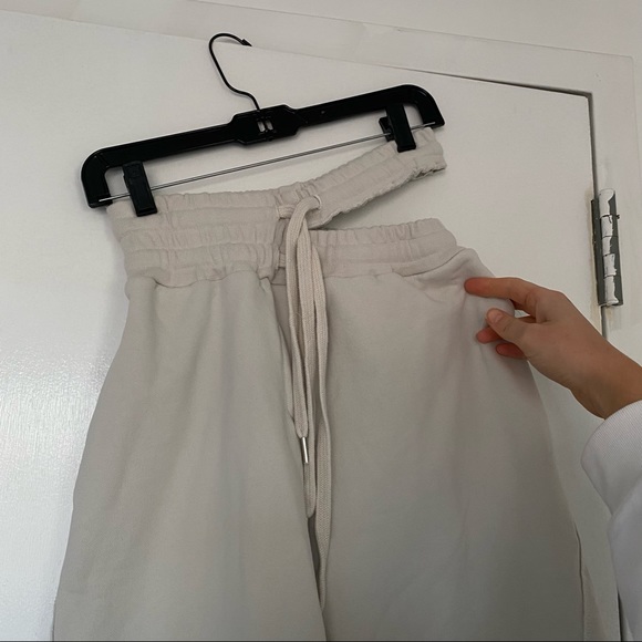 The Source Unknown Store Sweatsuit - Picture 9 of 12